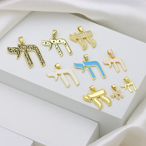 Gold Plated Copper Hebrew Chai Symbol Pendant Necklace Accessory For Women Personalized Religious Jewelry Life Charm Zirconia Inlaid