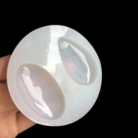 Silikon Anhängerform Oval Tropfen Form Mit Aufhängeloch Für DIY Epoxidharz Schmuckherstellung Kuchen Schokolade Fondant