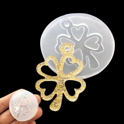 Siliconen Klavertje Vier Hartvormige Hars Vorm Voor DIY Sieraden Maken Sleutelhanger Hanger Spiegeloppervlak Handwerk Gereedschap