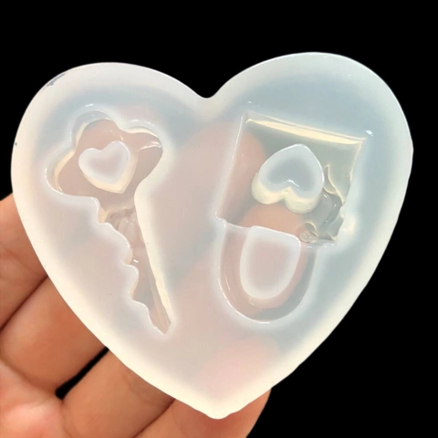 Heart Shaped Lock And Key Silicone Mold DIY Mirror Resin Clay Craft Tool For Couples Cake Decoration Baking Accessories