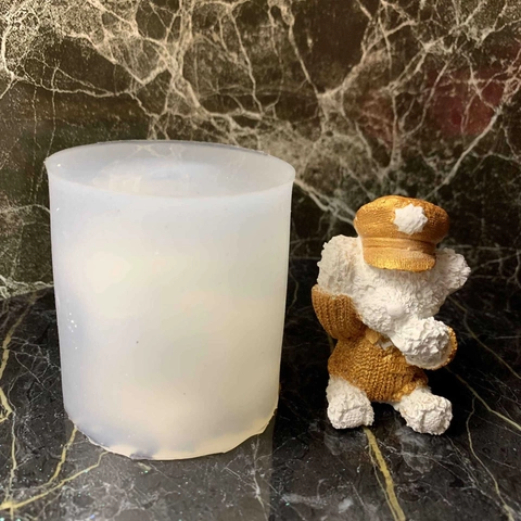 3D Beer Met Hoed Siliconen Vorm Cartoon Beer Fondant Cake Bakvorm DIY Gips Epoxy Hars Ambachtelijke Gereedschappen Teddybeer Vormen