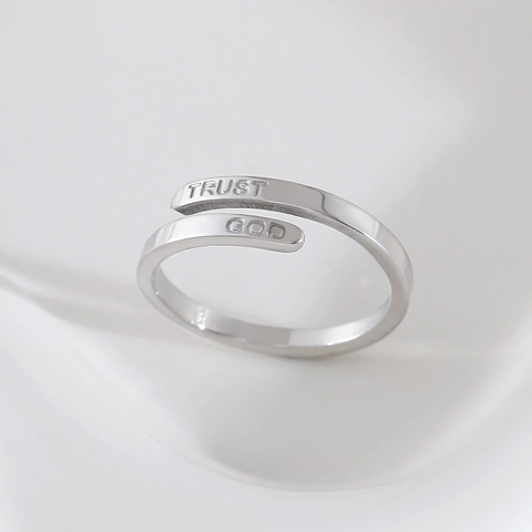 Bague Ouverte en Acier Inoxydable Gravée Trust God Minimaliste Ajustable Bijoux de Doigt Foi pour Homme Femme Cadeau