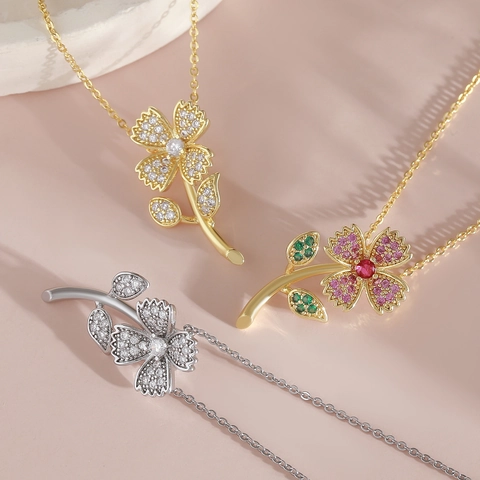 Dainty Copper Flower Necklace For Women With Colorful Zirconia Inlaid Sweet Floral Pendant Adjustable Clavicle Chain Jewelry