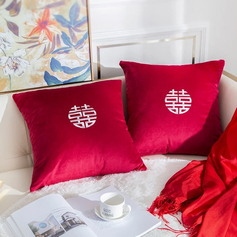Hochzeit Deko-Kissen Bestickt Doppeltes Glückszeichen Rot Plüsch Samttextur Dekorative Kissen Mit Füllung Für Neuvermählte Zimmer Bettwäsche