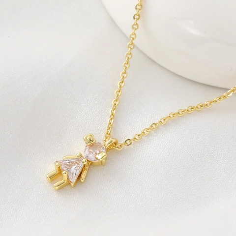 18K Vergoldetes Kupfer Kleines Mädchen Anhänger Halskette Für Damen Funkelnde Zirkonia Nische Design Elegante Schlüsselbeinkette Schmuck