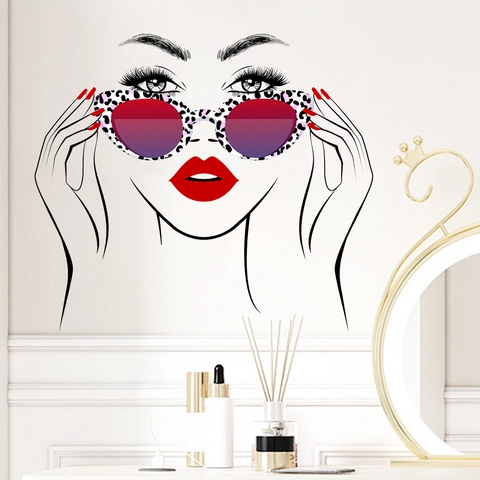 Adesivo da Parete Line Art Donna alla Moda Occhiali da Sole Leopardati Labbra Rosse PVC Decalcomania per Camera da Letto Casa