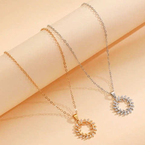Fashion Copper Olive Leaf Pendant Necklace For Women Luxury Electroplated Rhinestone Jewelry For Wedding Prom Party Gift