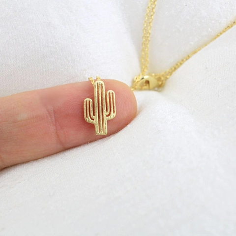 Minimalistische Legierung Kaktus Anhänger Halskette Zierliche Metall Schlüsselbein Kette Schmuck Geburtstagsgeschenk Damen Mode