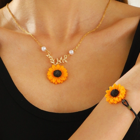 Sunflower Daisy Jewelry Set Alloy Resin Flower Pendant Necklace Bracelet Stud Earrings Retro Pastoral Style Women Jewelry