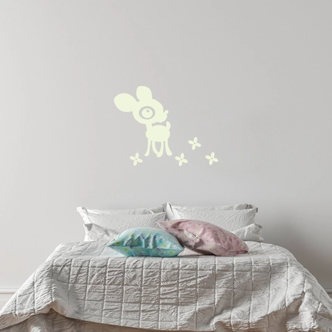 Luminous Cartoon Deer Wall Sticker Luminous PET Decals For Kids Room Nursery Bedroom DIY Decoration And Flowers Decor