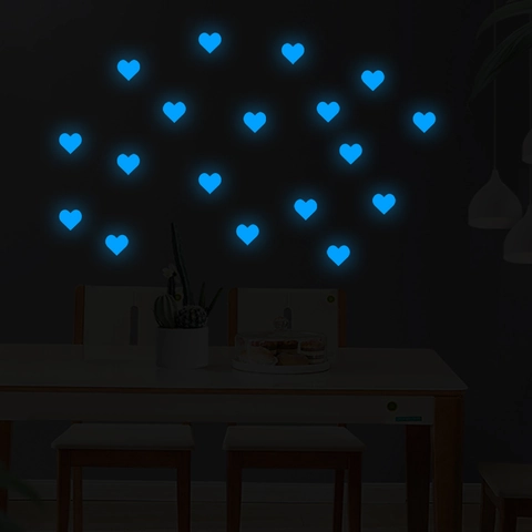 Adesivi Murali Creativi a Forma di Cuore Fluorescenti al Buio Luce Blu Per Cameretta Camera da Letto Decorazione Casa