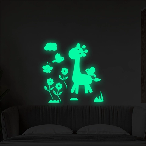 Leuchtende Giraffe Cartoon Wandaufkleber Für Kinderzimmer Schlafzimmer PET Fluoreszierende Grüne Glow In The Dark Decals Home Decor