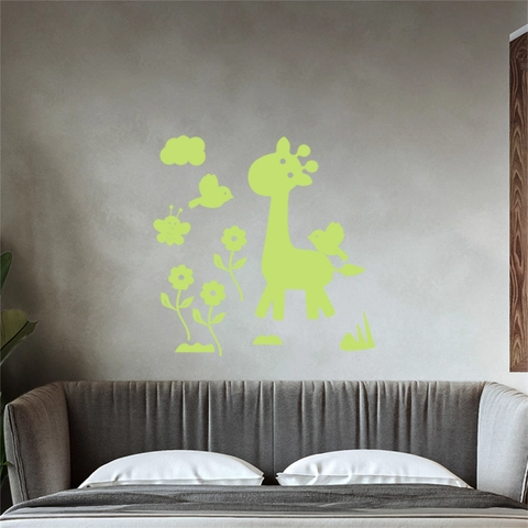 Leuchtende Giraffe Cartoon Wandaufkleber Für Kinderzimmer Schlafzimmer PET Fluoreszierende Grüne Glow In The Dark Decals Home Decor
