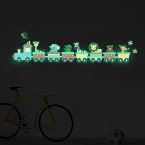 Stickers Muraux Lumineux Train Animaux Dessin Animé Autocollants PVC Fluorescents Pour Chambre d'Enfant Décoration
