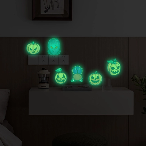Halloween Luminous Wall Stickers PET Glow In The Dark Pumpkin Wall Decals For Kids Room Bedroom Home Decoration