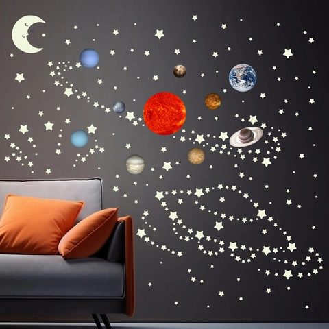 Adesivi Murali Sistema Solare Luminosi al Buio Pianeti Stelle Luna Decalcomanie in PVC per Soffitto Camera dei Bambini Decorazione