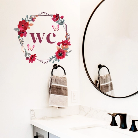 Δημιουργικό Αυτοκόλλητο Τοίχου WC Με Κόκκινα Λουλούδια Και Πεταλούδες Αφαιρούμενο PVC Διακόσμηση Πόρτας Μπάνιου Αδιάβροχο