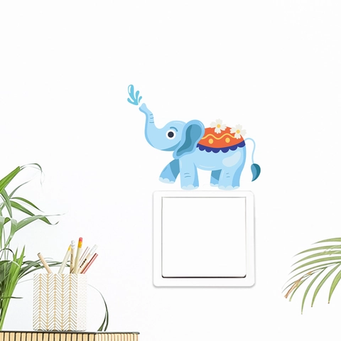 Süßer Cartoon Elefant Wasserstrahl Wandaufkleber PVC Wasserdicht Blumenmuster Schalter Dekoration Für Kinderzimmer Heimdekor