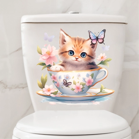 Süßer Cartoon Katze In Teetasse Toilettenaufkleber PVC Wasserdicht Wandtattoo Mit Blumen Und Schmetterlingen Für Badezimmer Deko