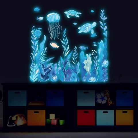 Luminous Ocean Sea Creatures Wall Stickers Glow In The Dark PVC Jellyfish Turtle Moon Decals For Kids Bedroom Home Decor