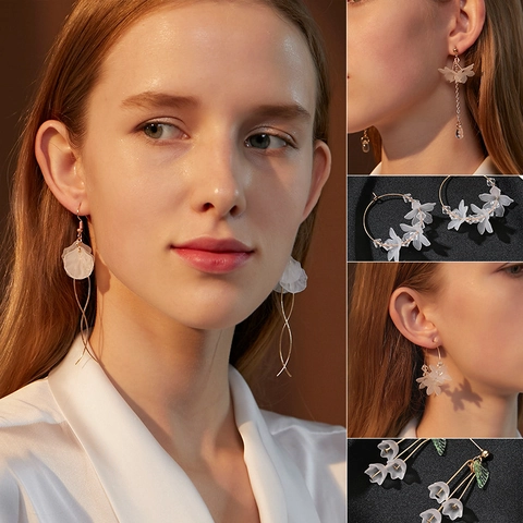 Elegant Flower Tassel Drop Earrings For Women Resin Alloy White Floral Petal Gold Silver Dangle Earrings Party Jewelry Gift