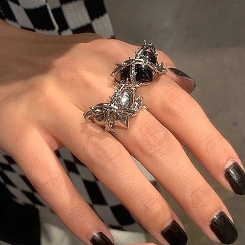 Anillo Abierto de Corazón de Espinas Punk de Aleación Vintage para Mujer Gótico Estrella Cara Sonriente Ajustable Plateado Estrás Joyería