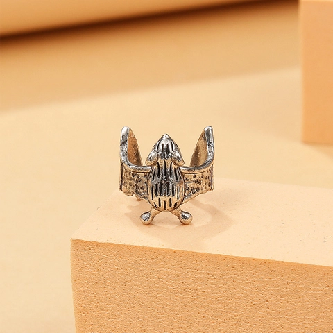 Gothic Bat Ear Cuff Copper Bat Ring Vintage Punk Animal Earring For Men Women Halloween Jewelry Accessories