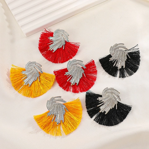 Vintage Fan-Shaped Tassel Stud Earrings For Women Boho Alloy Rhinestone Geometric Swirl Dangle Earrings Fashion Jewelry Gift