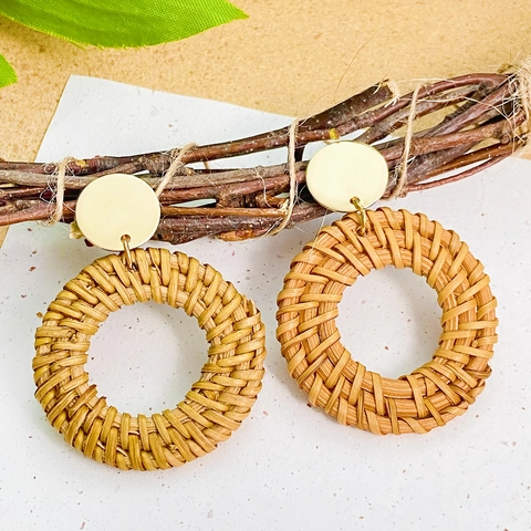 Bohemian Handmade Rattan Wood Drop Earrings Alloy Circle Studs Woven Earrings For Women Beach Vacation Vintage Jewelry