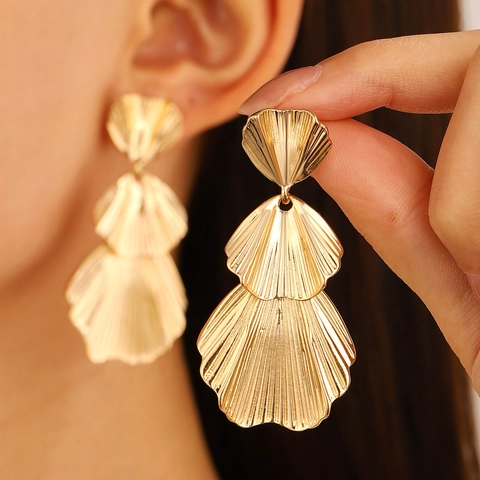 Floral Leaf Dangle Earrings For Women Exaggerated Alloy Metal Petal Drop Earring With Stainless Steel Earring Post
