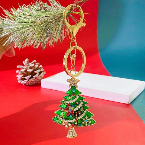 Rhinestone Enamel Christmas Tree Keychain Creative Zinc Alloy Gold Plated Xmas Tree Pendant Bag Hanging Ornament Holiday Gift