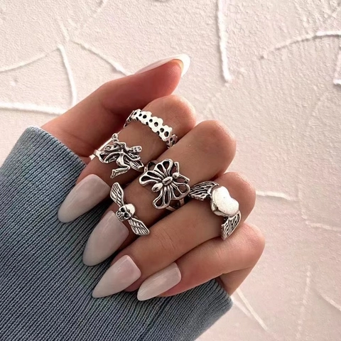 Vintage Gothic Alloy Ring Set Butterfly Heart Skull Antique Silver Gold Plated Punk Bohemian Fashion Jewelry Women Finger Rings
