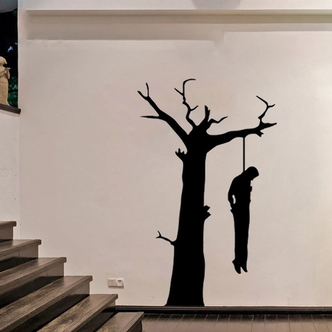 Adesivo Murale di Halloween con Silhouette di Albero Morto e Persona Sospesa in PVC Decorazione Festa Horror Murale Rimovibile