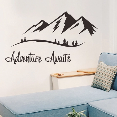 Adesivo da Parete Adventure Awaits Montagna Foresta Sticker in Vinile PVC Rimovibile per Soggiorno Camera da Letto Decorazione