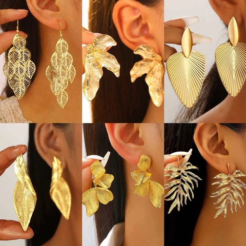 Vintage Alloy Leaf Flower Drop Earrings For Women Fashion Electroplated Gold Silver Metal Earrings Jewelry Party Gift