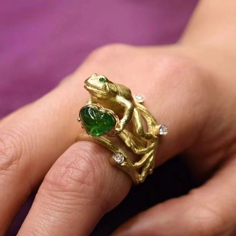 Vintage Frog Copper Rhinestone Ring Brooch Heart Emerald Green Gemstone Adjustable Open Finger Ring Animal Jewelry