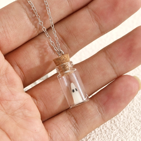Halloween Leuchtend Gespenst Anhänger-Halskette Glow In The Dark Harz Glasflasche Halskette Spuk Horror Schmuck Für Herren Damen Party