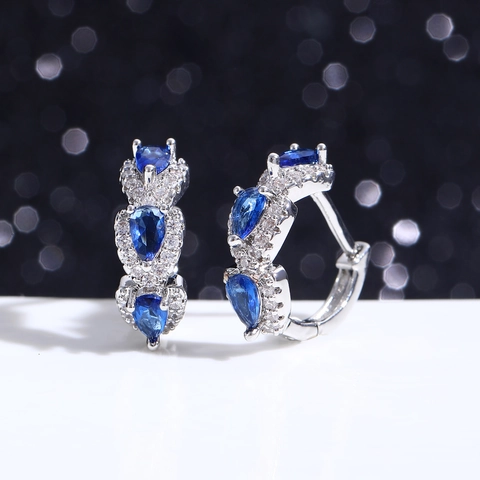 Minimalistisch Kupfer Strass Ohrringe Herzförmig Bunt Kristall Ohrhänger Für Damen Party Mode Schmuck