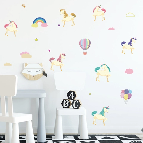 Stickers Muraux Licorne Arc-en-ciel Aquarelle en PVC Décalcomanies Amovibles pour Chambre d'Enfant Crèche Maison