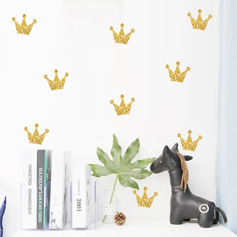 Gold Glitter Crown Wall Stickers PVC Self Adhesive Wall Decals For Kids Bedroom Nursery Kindergarten Home Decoration