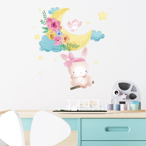 Simpatico Adesivo da Parete Con Coniglio Sulla Luna Altalena Acquerello Fiori Stelle Nuvole per Cameretta Bambini