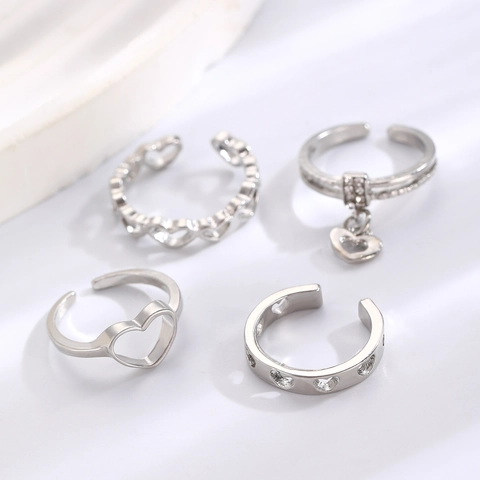Vintage Zinc Alloy Silver Ring Set For Women Heart Star Butterfly Bear Roman Numeral Hollow Adjustable Stackable Finger Jewelry