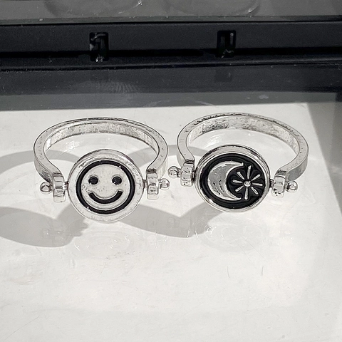 Anello Rotante Vintage Sole Luna Stella Lettera d'Amore Faccia Sorridente Per Donna Argento Antico Anello in Rame Aperto Regolabile Gioielli Antistress