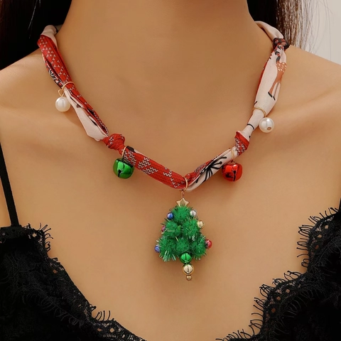 Collier Ruban Thème de Noël Avec Pendentif Père Noël Élan Sapin de Noël Alliage de Zinc Satin Bijoux Festifs Femme