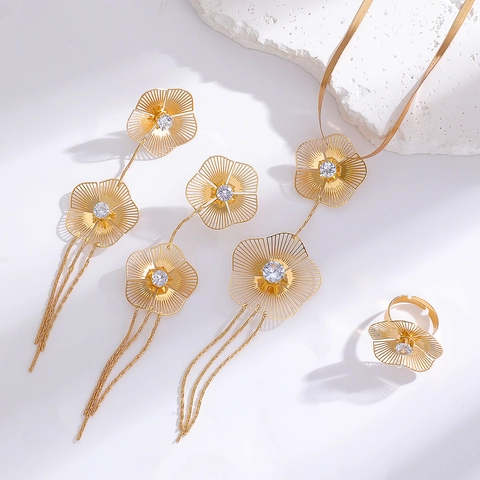 Hollow Flower Petal Pendant Necklace Earrings Ring Jewelry Set Gold Electroplated Iron Butterfly Jewelry For Women Wedding Party