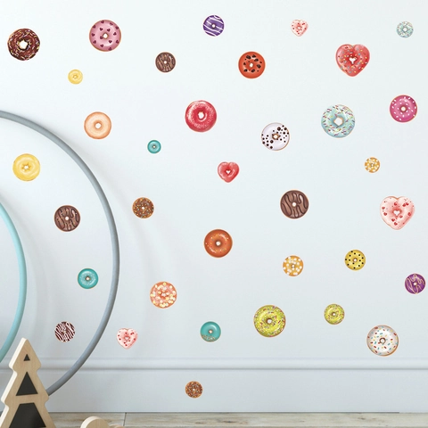 Dessin Animé Mignon Donut Stickers Muraux PVC Coloré Cœur Dessert Motif Autocollants Muraux Auto-adhésifs pour Chambre Enfant