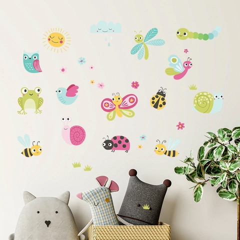 Cartoon Bee Dragonfly Ladybug Butterfly Wall Stickers For Kids Room Bedroom Nursery Removable Animal Garden Wall Decals