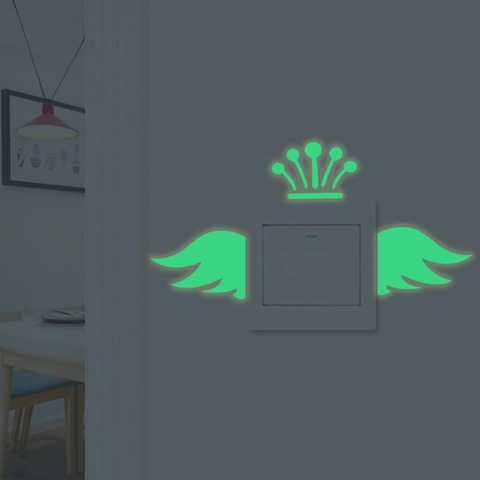 Adesivi Murali Luminosi Che Si Illuminano al Buio Motivo a Corona e Ali Decalcomanie in PVC per Camera da Letto Soggiorno Cameretta