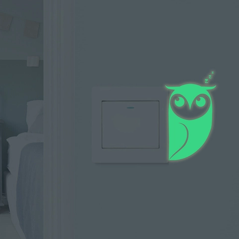 Adesivo per Interruttore Della Luce a Forma di Gufo Luminoso in PVC Fluorescente Cartone Animato per Camera dei Bambini