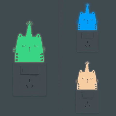 Adesivo Luminoso per Interruttori Caticorn Fluorescente in PET a Forma di Gatto Unicorno per Camera dei Bambini YG45
